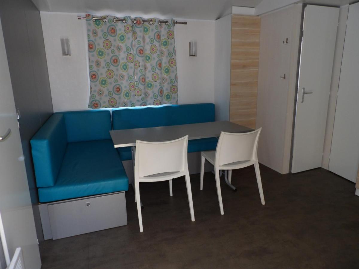Mobil-Home Terrasse Semi-Couverte Limeuil Экстерьер фото